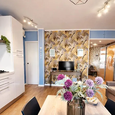 Candy House - Con Parcheggio Privato *